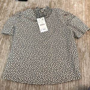 Fancy top that can be versatile!